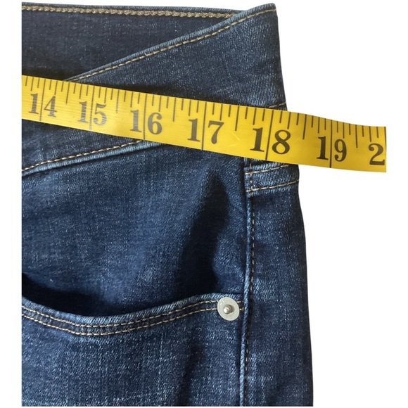 Levi's Deep Indigo Straight Leg Jeans Plus Size 16 - Picture 4 of 11